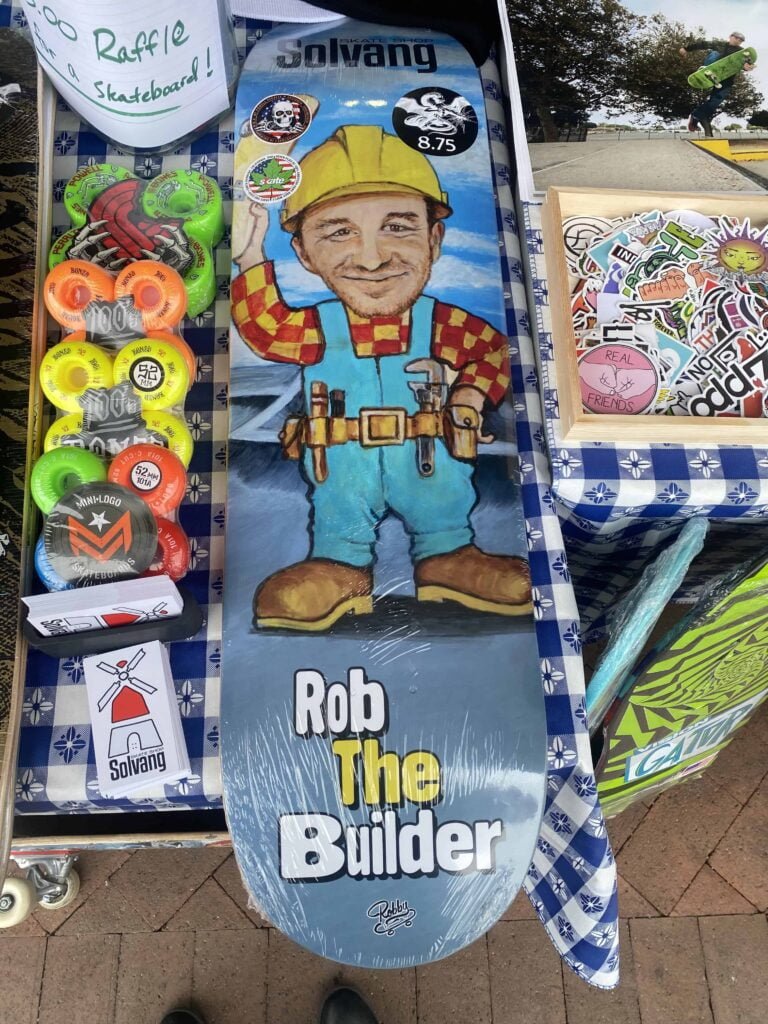 Rob the builder skateboard